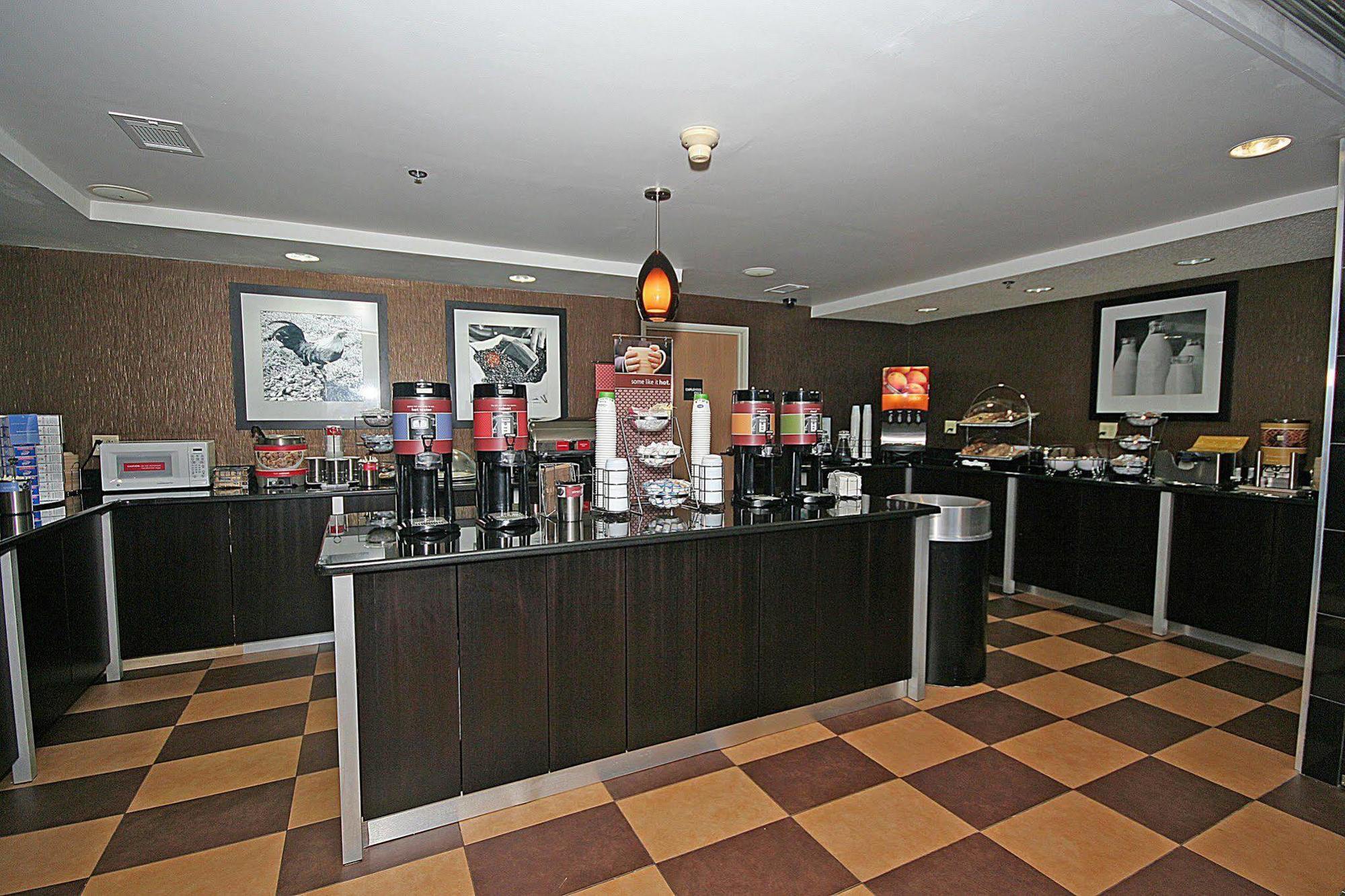 Hampton Inn Ft. Chiswell-Max Meadows Exterior foto